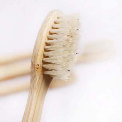 🌿 Bamboo Toothbrush with Natural Bristles – Plastic-Free Oral Care (5-Pack